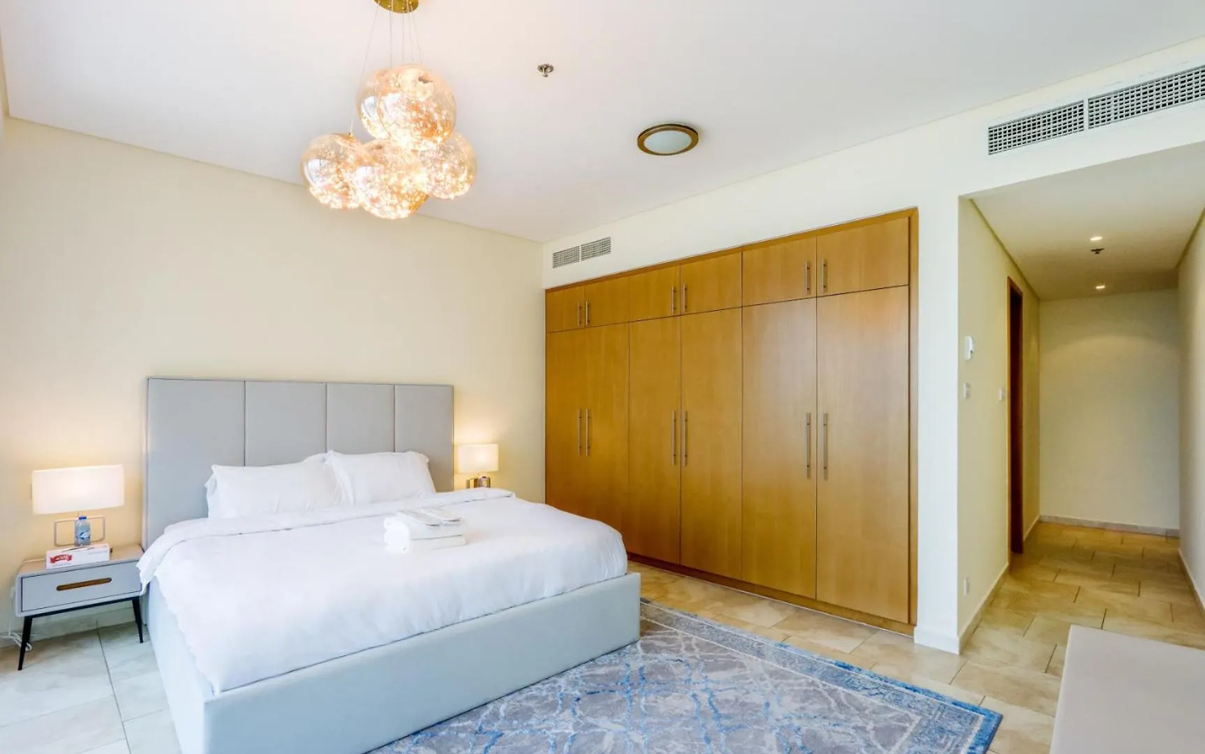 Livbnb - 3Br Plus Maid'S With Ain And Sea View Dubai Daire